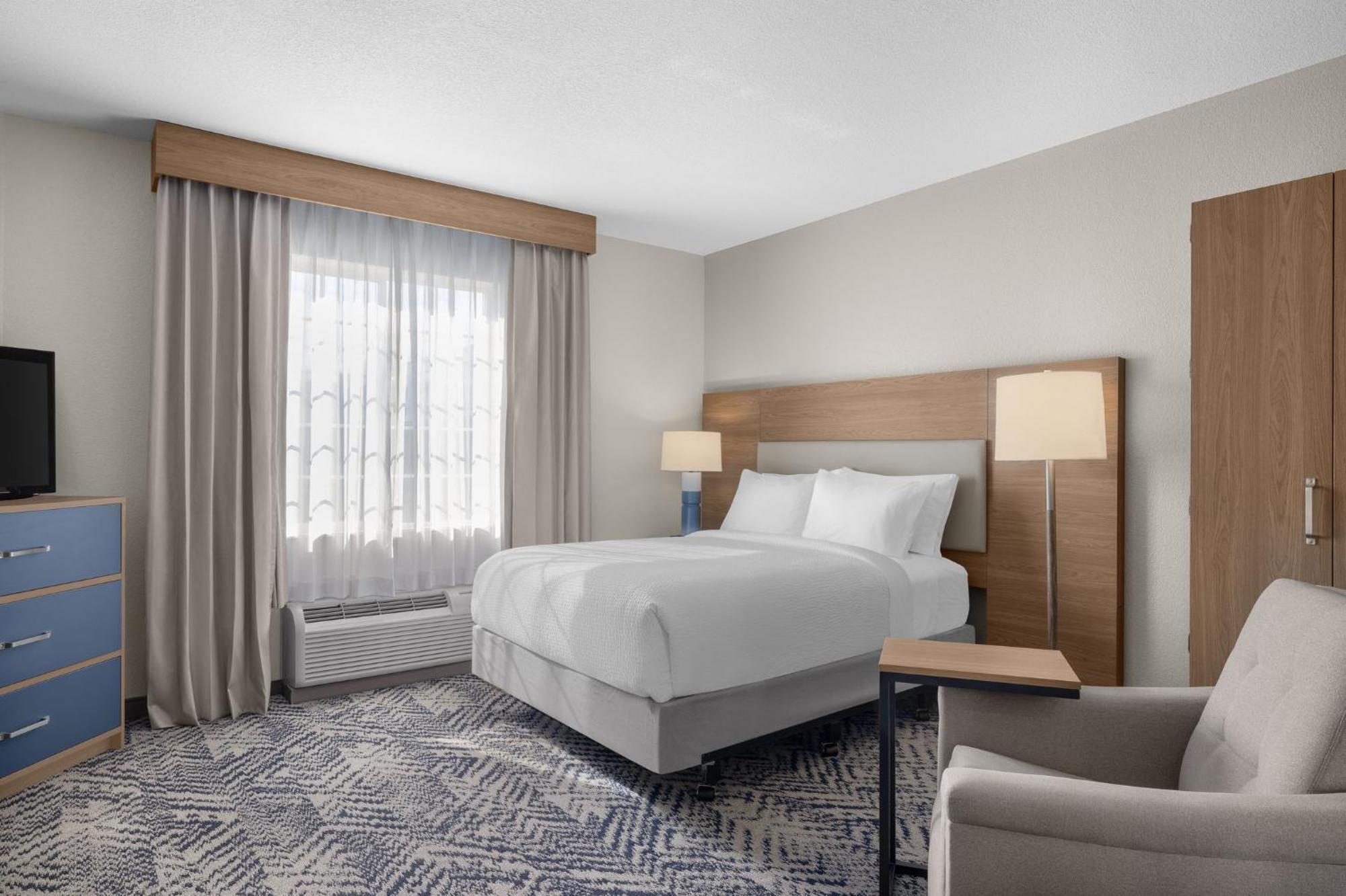 Candlewood Suites Alexandria By Ihg Esterno foto
