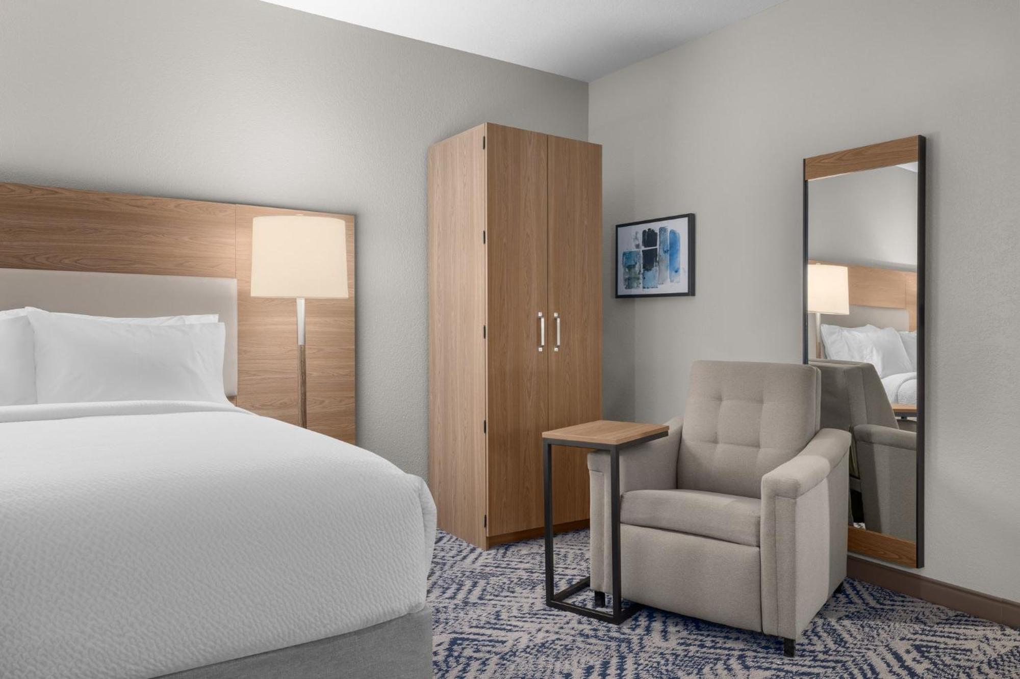 Candlewood Suites Alexandria By Ihg Esterno foto