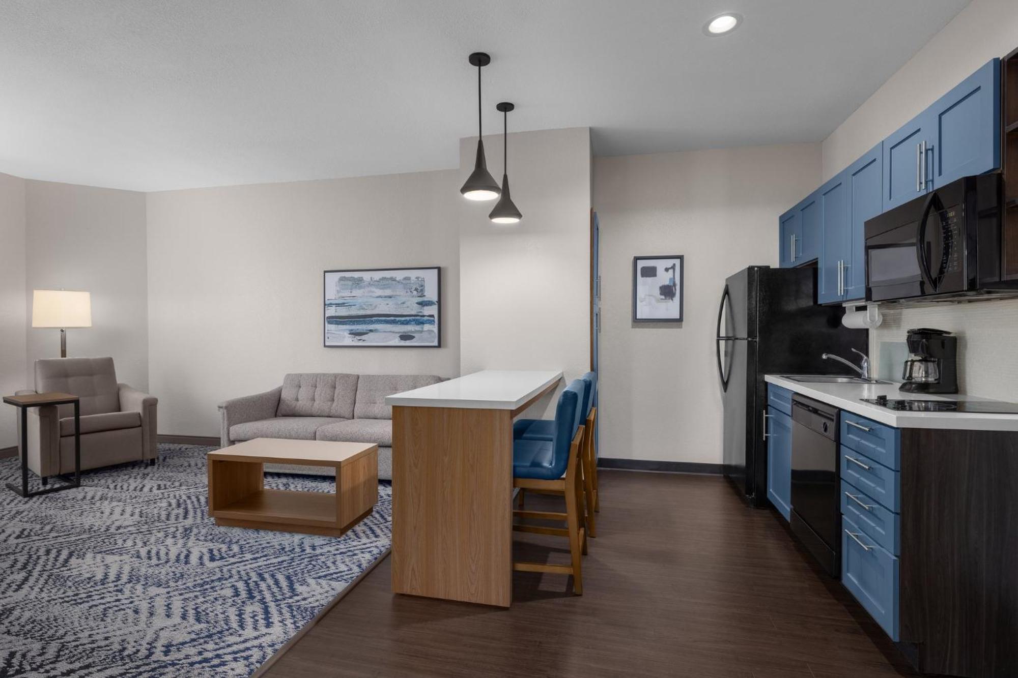 Candlewood Suites Alexandria By Ihg Esterno foto