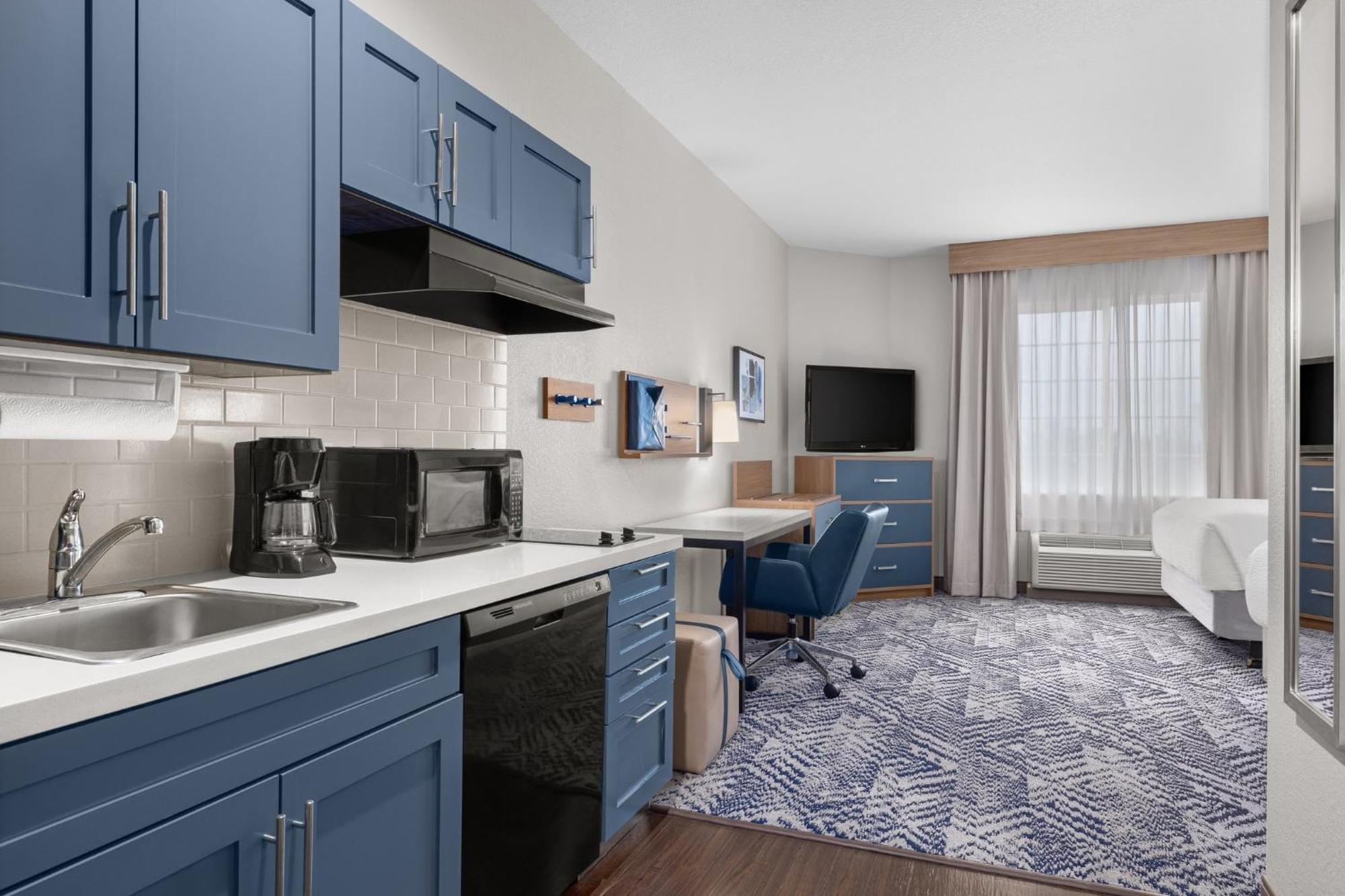 Candlewood Suites Alexandria By Ihg Esterno foto