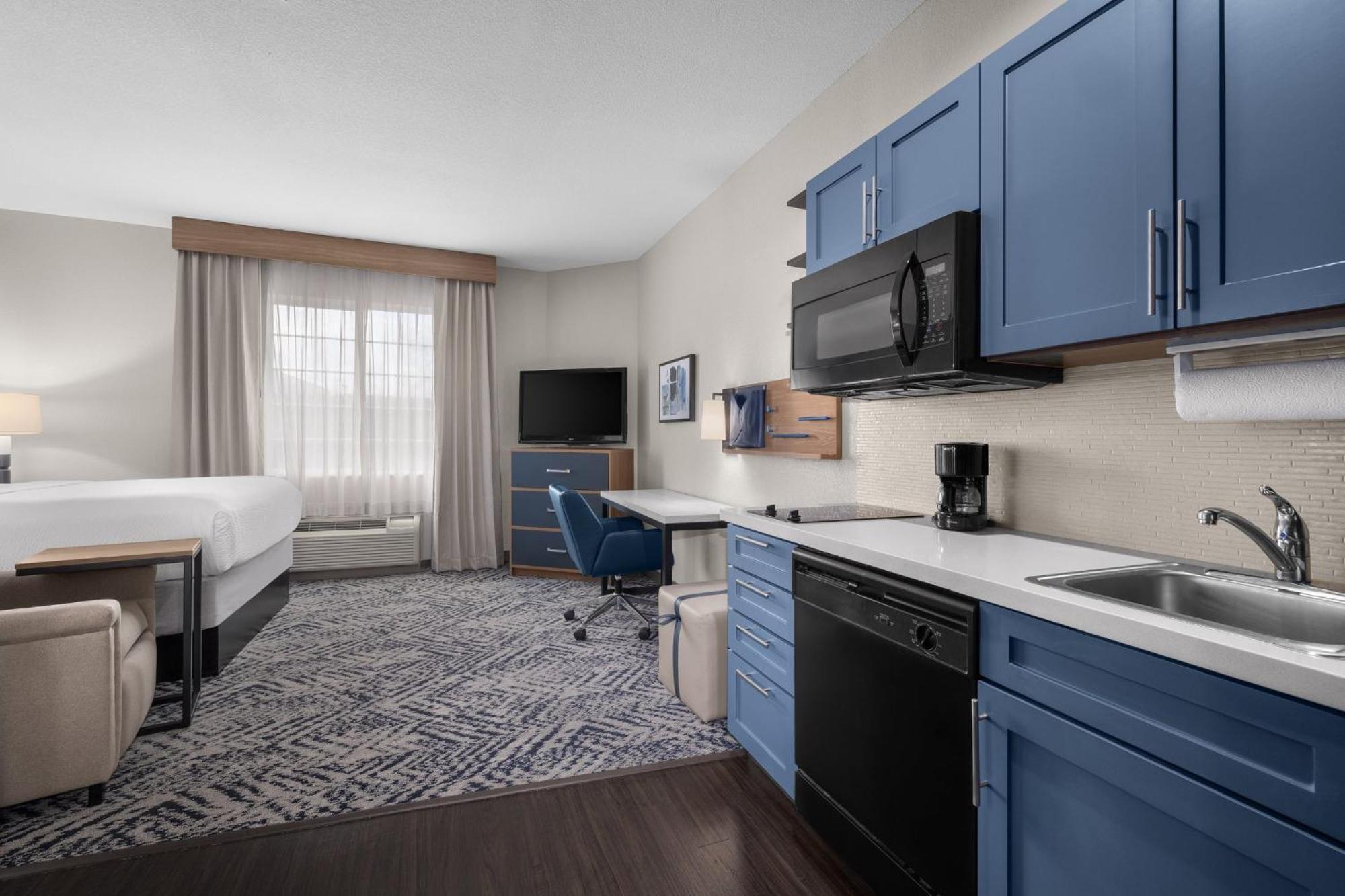 Candlewood Suites Alexandria By Ihg Esterno foto