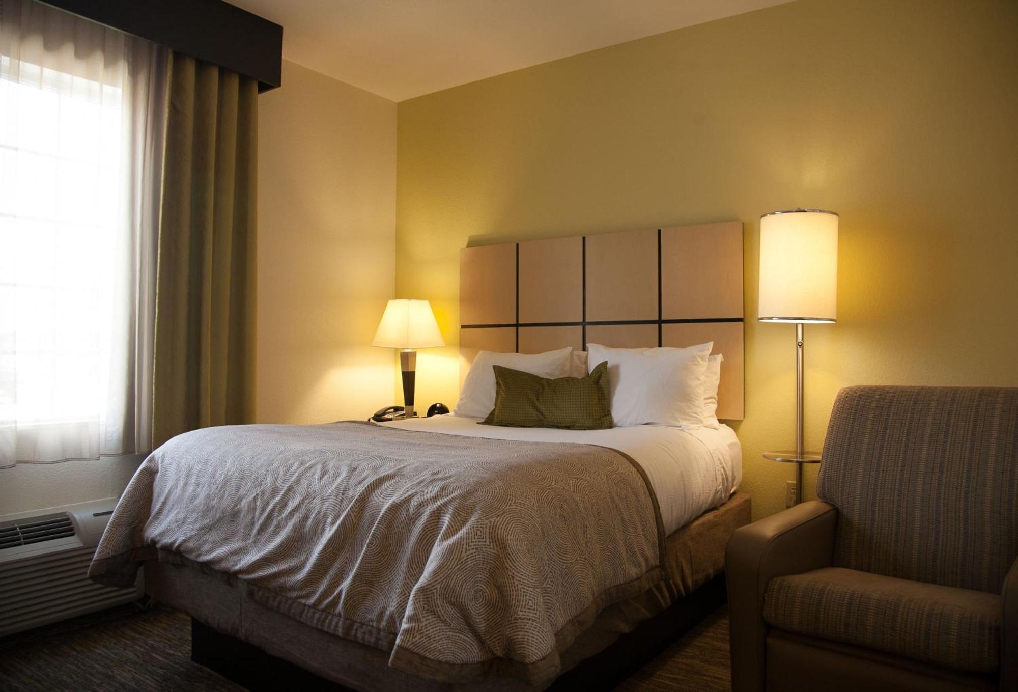 Candlewood Suites Alexandria By Ihg Esterno foto